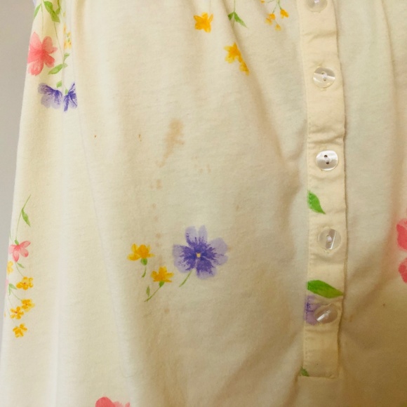 Yellow Floral Sleeveless Square Neck Medium Nightgown SECRET TREASURES - Picture 9 of 9